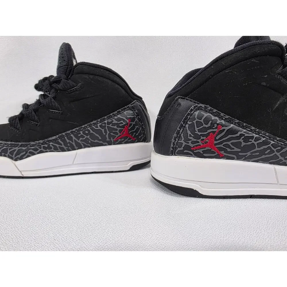Nike Air Jordan Deluxe Kids 11C Black Red Elephant Print Shoes